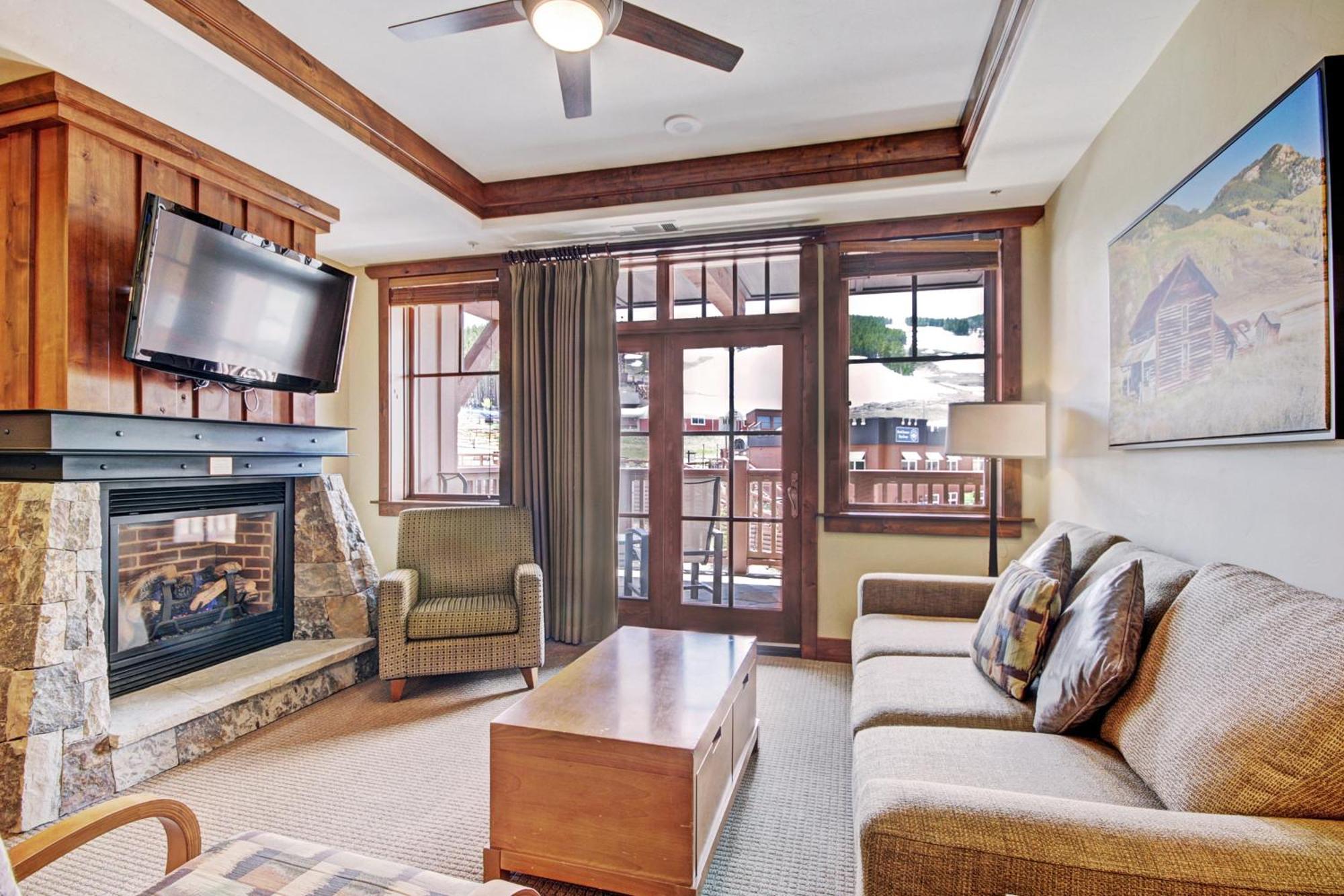 One Ski Hill, A Rockresort Breckenridge Room photo